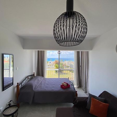 Cozy Coral Bay Studio By The Sea Exteriör bild
